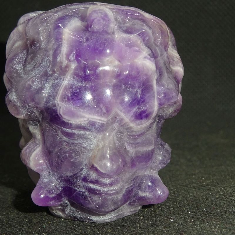 Göttin Medusa: Chevron Amethyst Göttin Medusa: Chevron Amethyst
