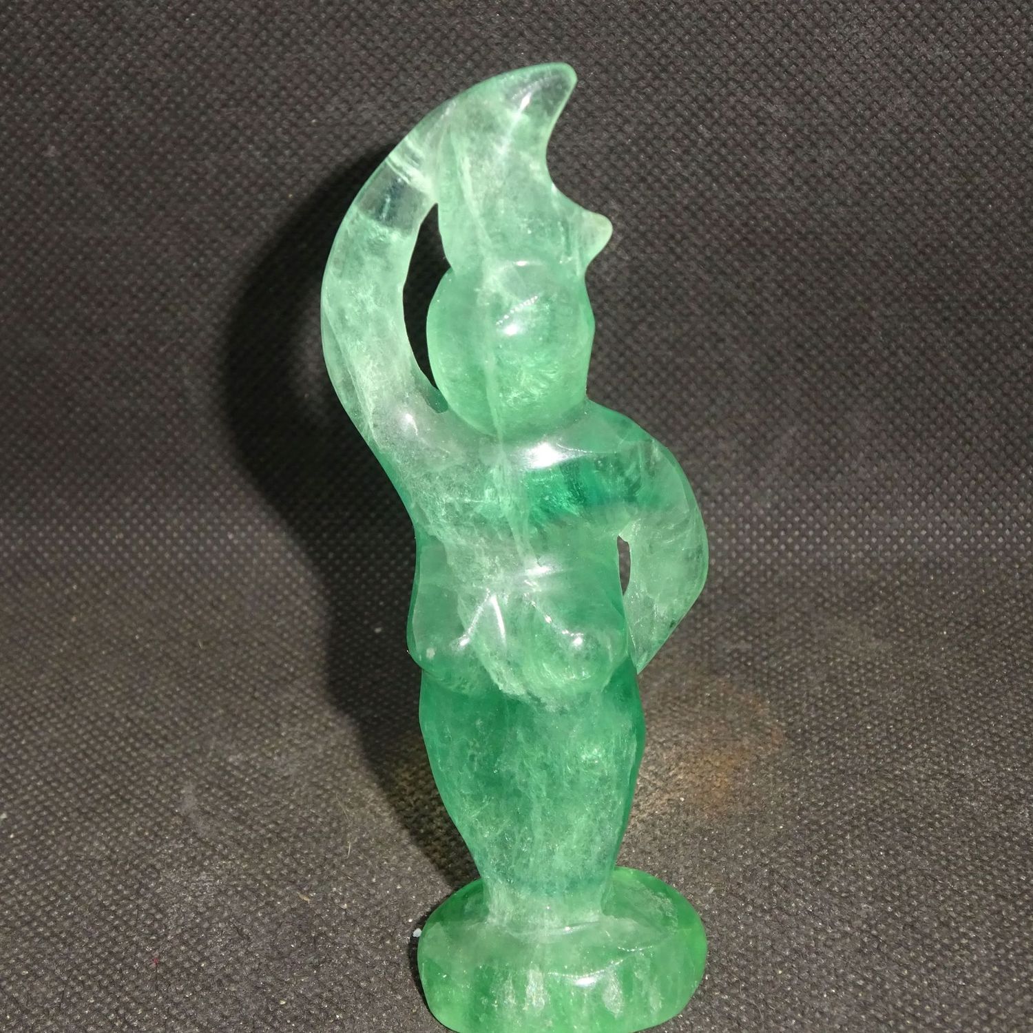 Göttin: Mondgöttin aus Fluorit