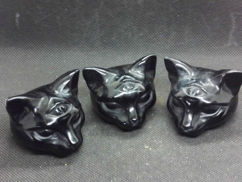 Krafttier: Katzenkopf aus Obsidan