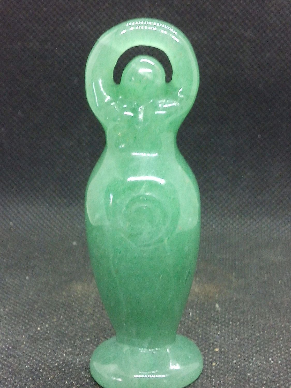 Göttin: Urgöttin mit Spirale aus Aventurin 2 Göttin: Urgöttin mit Spirale aus Aventurin 2