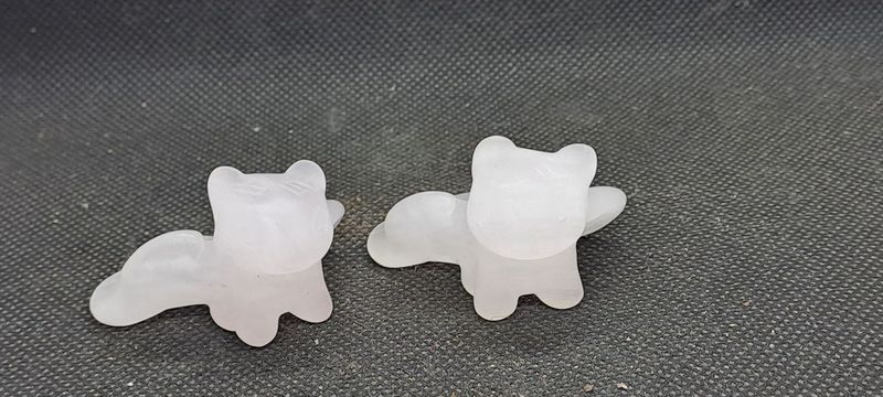 Mutter Erde Baby Drache: Bergkristall Mutter Erde Baby Drache: Bergkristall