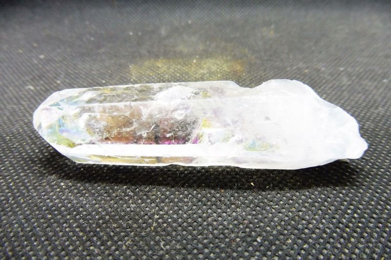 Kristallspitze: Angel Aura Quarz 1 Kristallspitze: Angel Aura Quarz 1