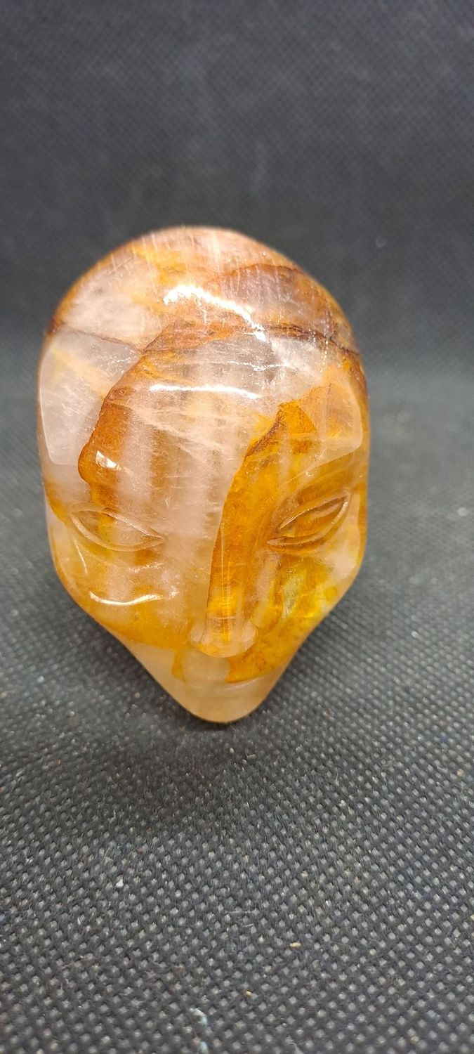 Kristallschädel: Elfe aus Golden Healer Quarz 5