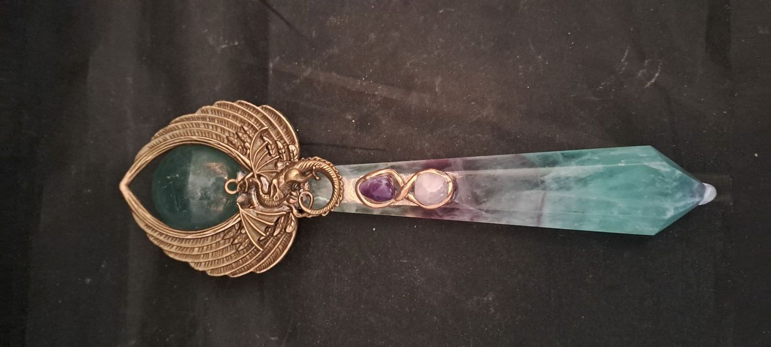 Energiestab: "Drache" aus Fluorit 1