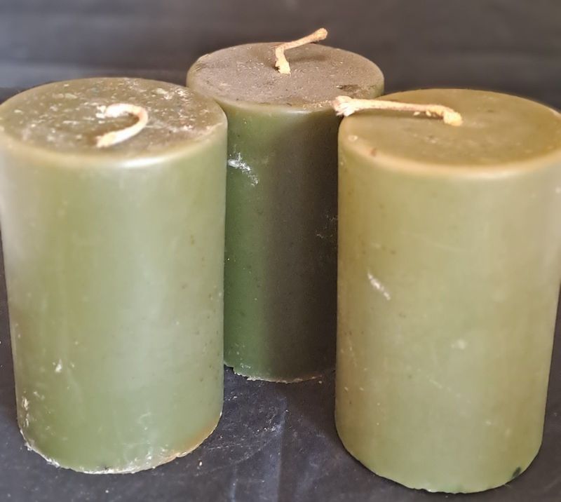 Kerze: Frau Holle, Percht:  Grün, groß