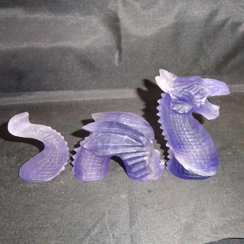 Drache:  drei geteiler Drache aus Fluorit 1