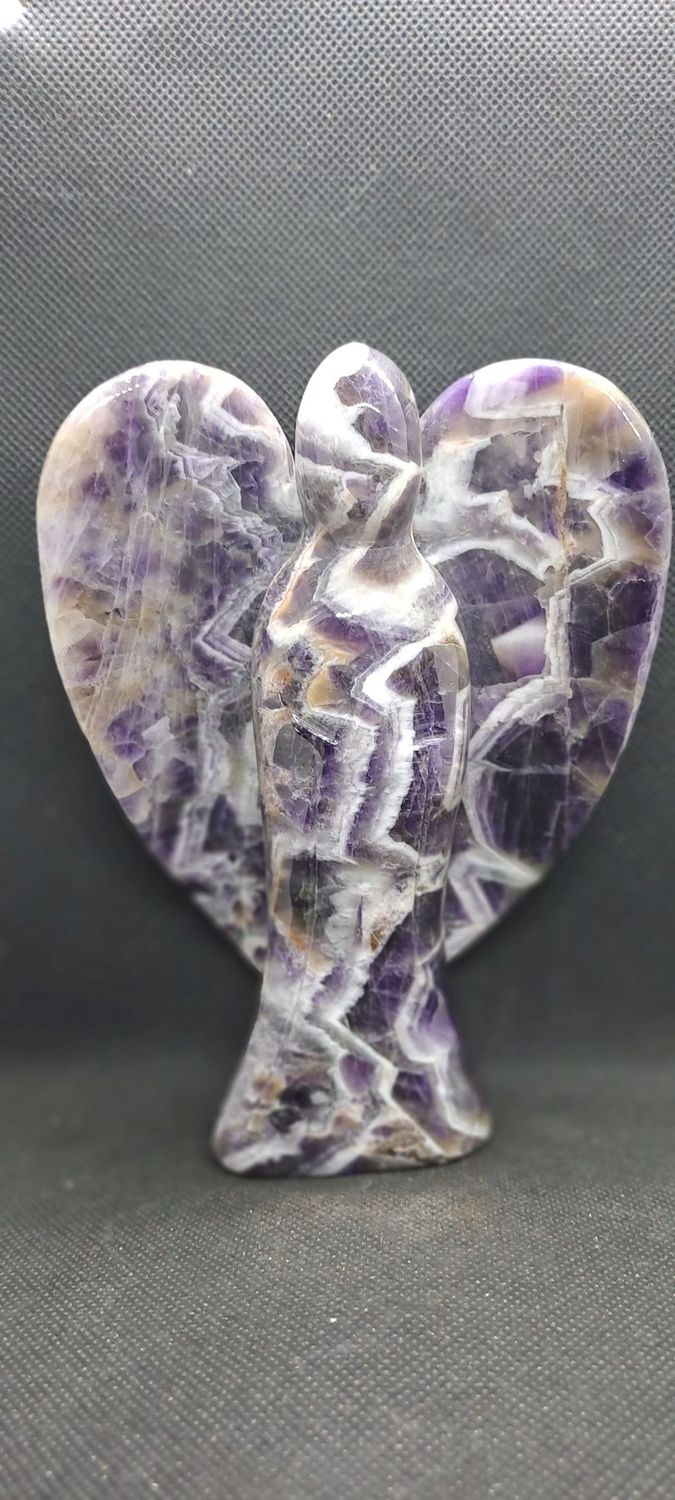 Engel: Chevron Amethyst Engel: Chevron Amethyst