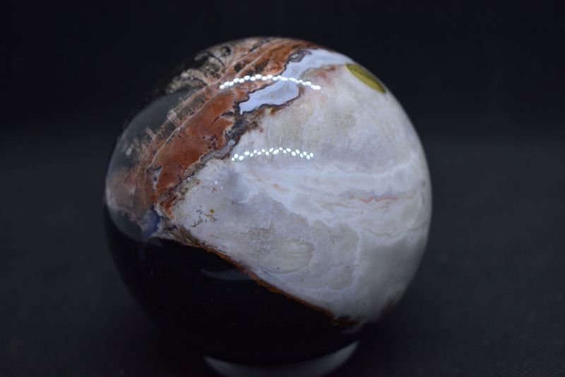 Kristallkugel: Sardonyx Kristallkugel: Sardonyx