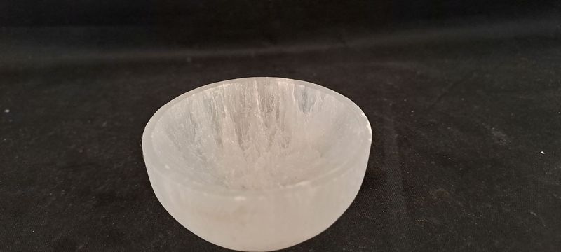 Kristallschale: Selenit, weiß