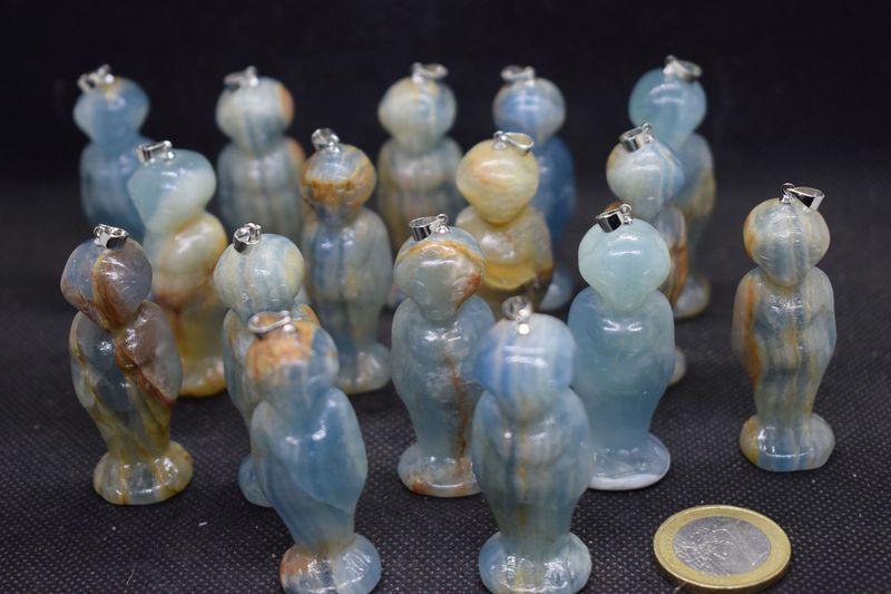 Urmutter: Anhänger aus Onyx