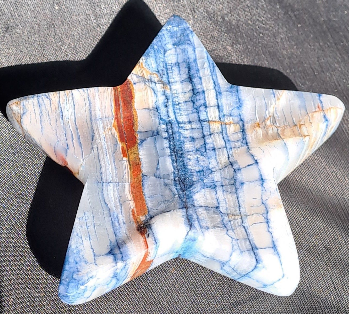 Kristallschale: Stern aus Calcit Kristallschale: Stern aus Calcit