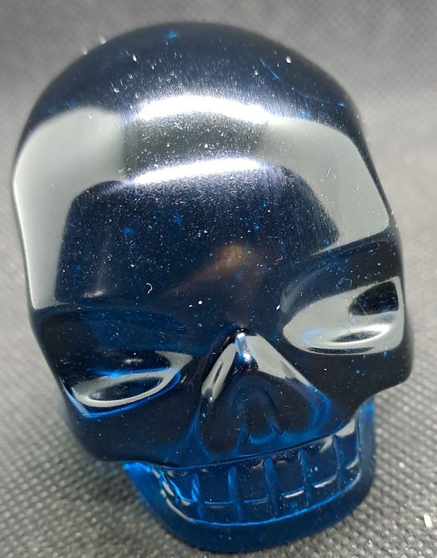 Kristallschädel: Blauer Obsidian (Kristallglas) 1