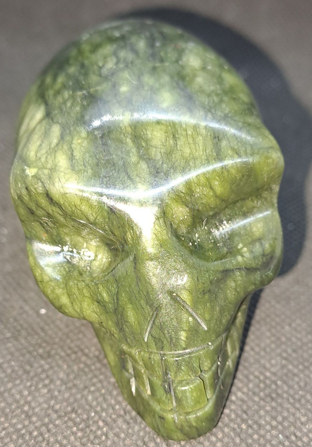 Kristallschädel: Langschädel aus Nephrit Jade 2 Kristallschädel: Langschädel aus Nephrit Jade 2