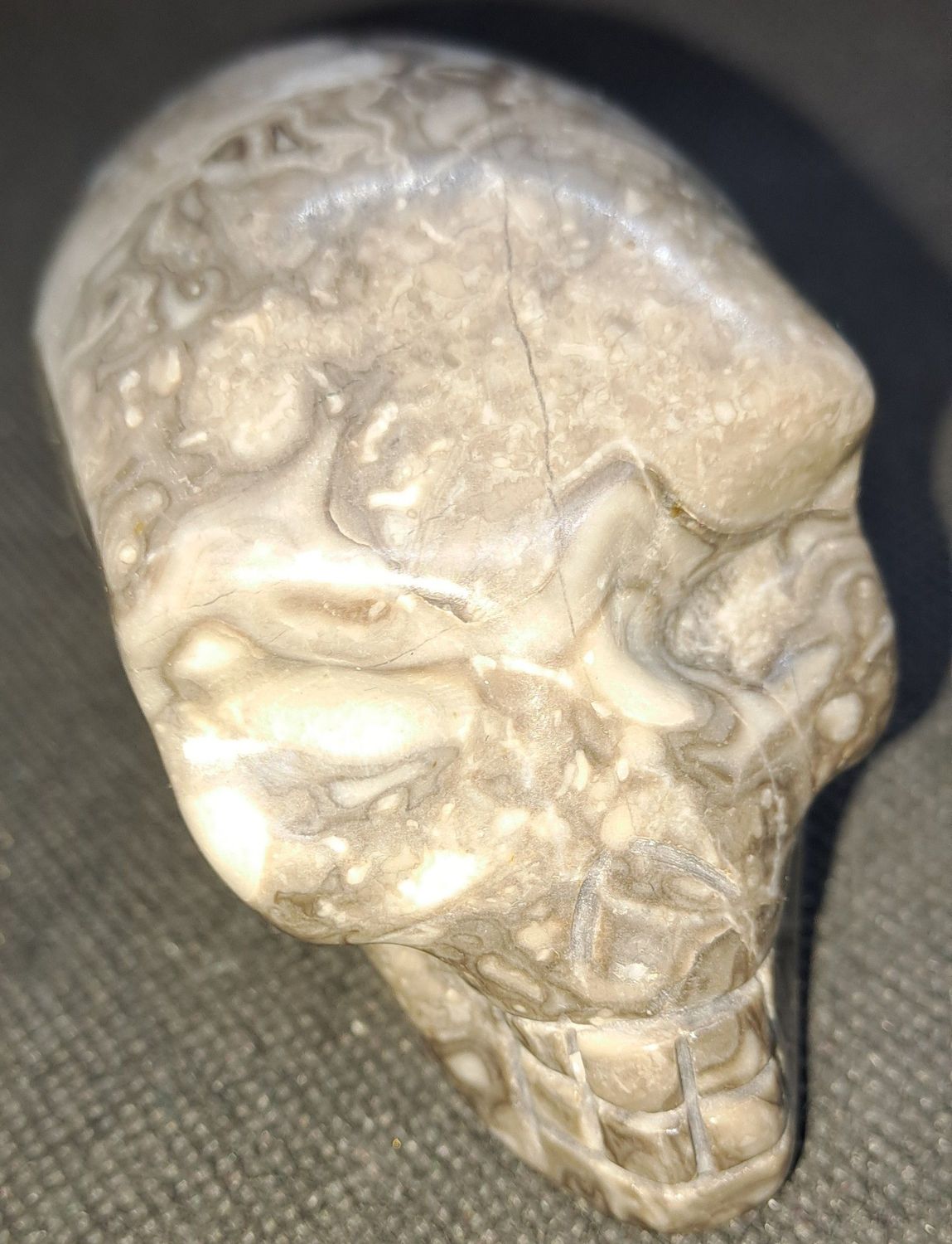 Kristallschädel: Langschädel aus Muschelstein 1