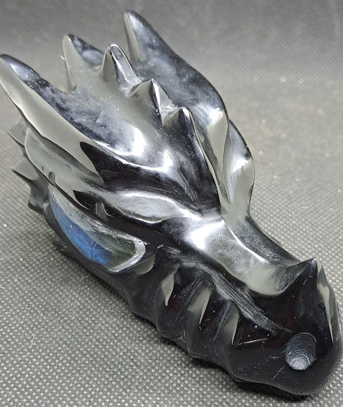 Drachenkopf: Obsidian 1 Drachenkopf: Obsidian 1