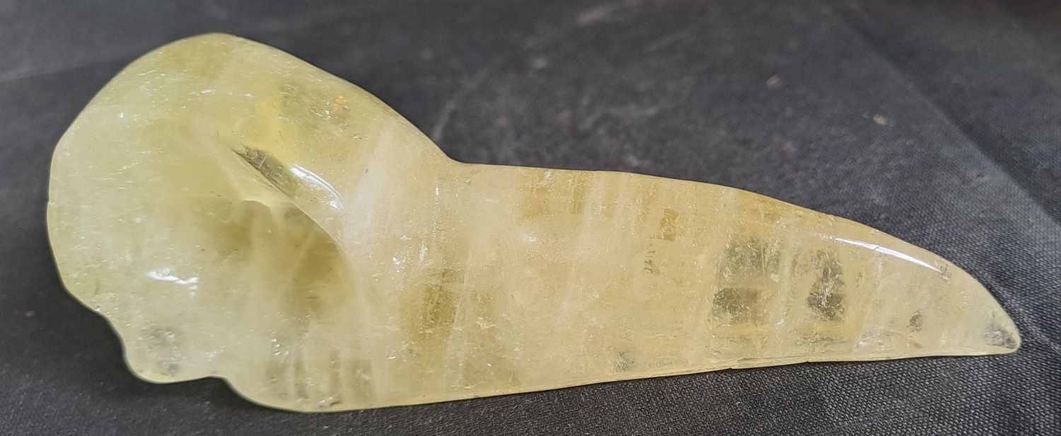 Krafttier: Rabe aus Lemon Citrin 3 Krafttier: Rabe aus Lemon Citrin 3