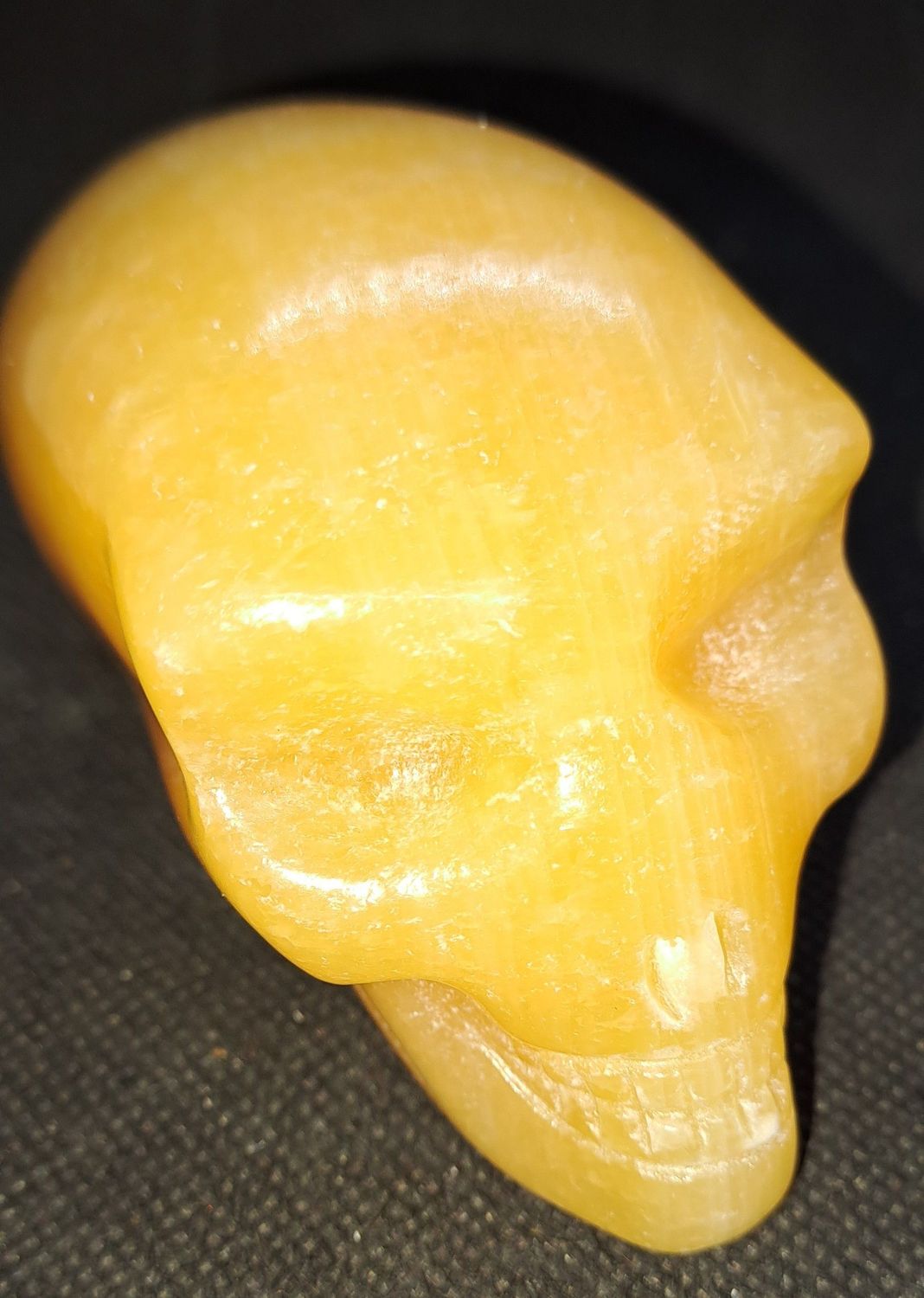 Kristallschädel: Langschädel aus Orangencalcit