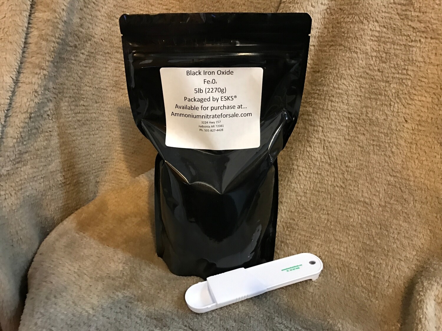 Black Iron Oxide, Thermite, silly putty