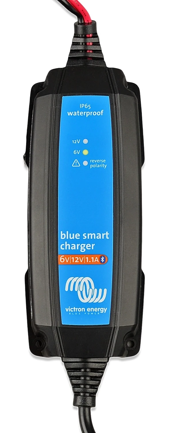 Blue Smart IP65 Charger (120V and 230V), Модифи­ка­ция: Blue Smart IP65 Charger 6V/12V-1.1 230V CEE 7/16 Retail