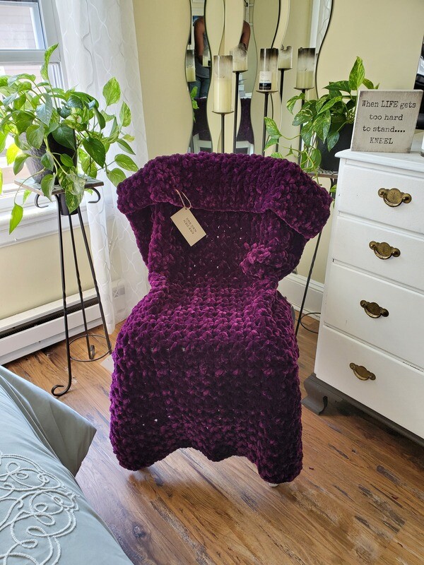 Royal Velvet Comfort Throw