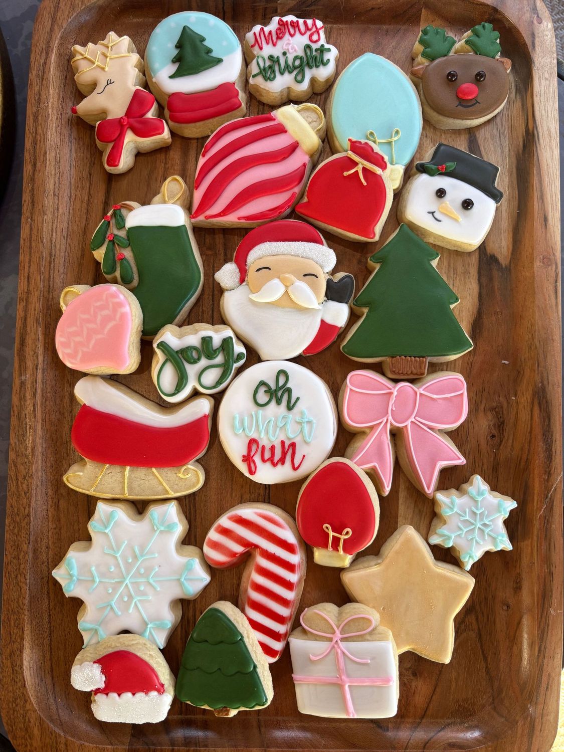 2 Dozen Christmas Mix