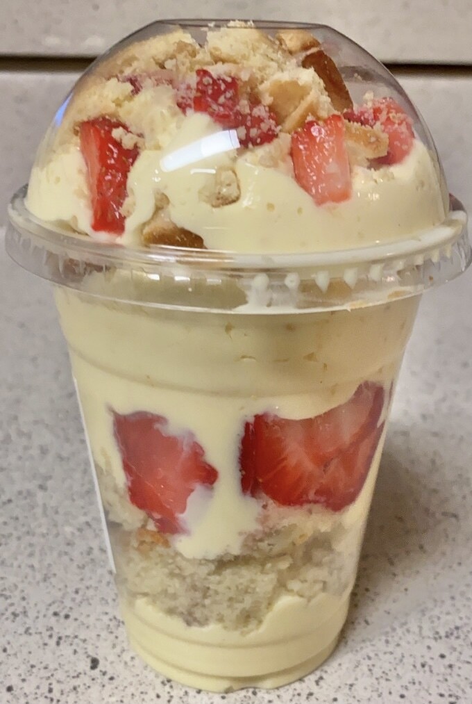 Nana Strawberry Shortbread LG