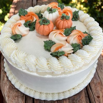 Thanksgiving Pumpkin Decorated Cake