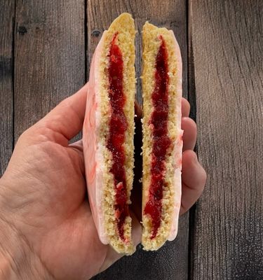 Butter Me Up Strawberry Cookie