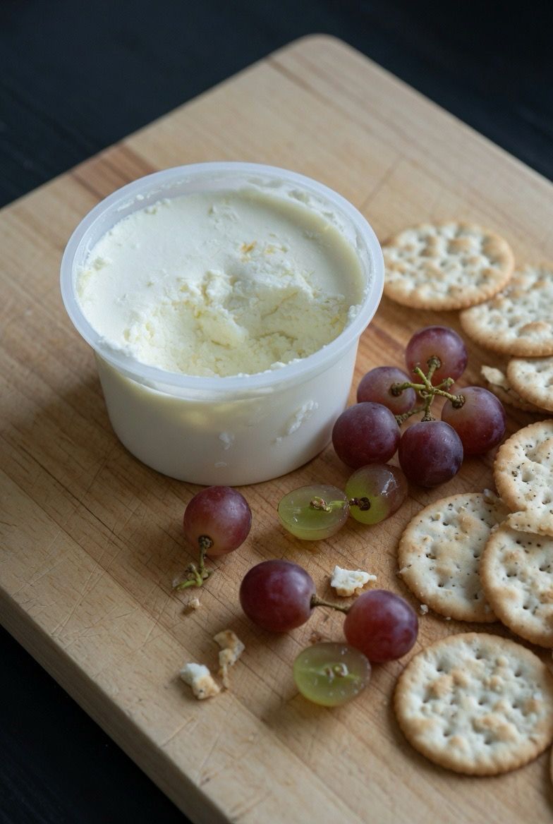 Chévre Cheese (goat's milk cream cheese) 100g