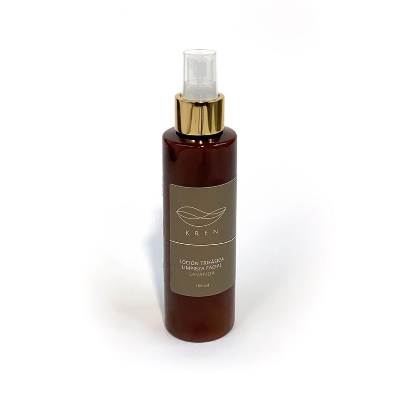 LOCIÓN TRIFÁSICA
LIMPIEZA FACIAL
LAVANDA
150 ml