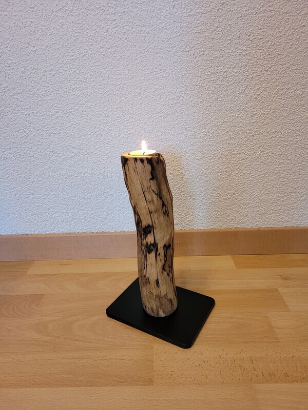 Dekorativer Kerzenständer