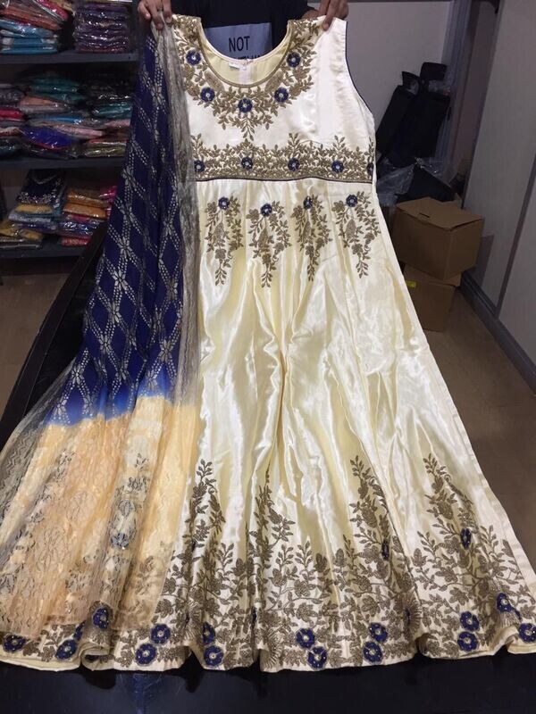 Plus sizes gowns