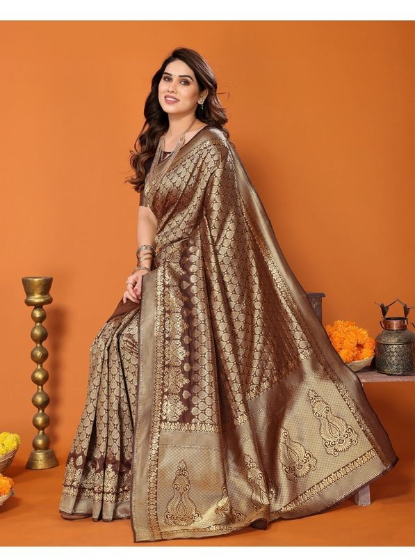 Kanjivaram Silk Blend Saree
