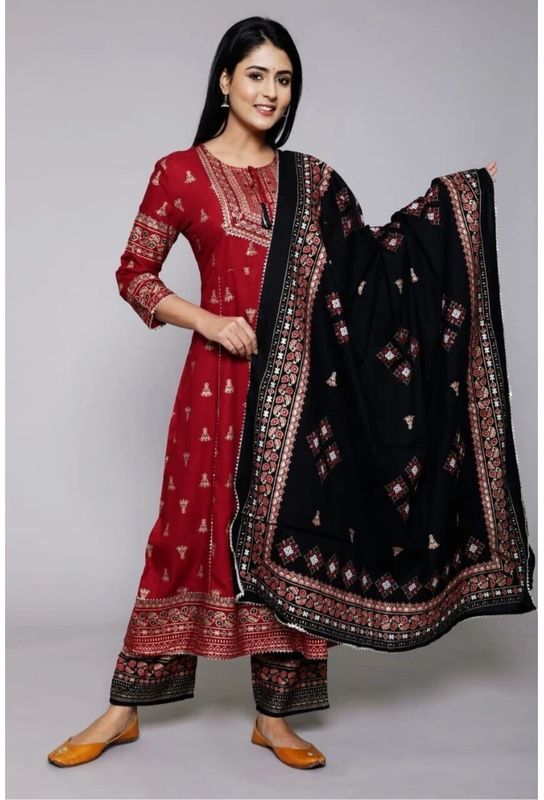 Anarkali set (plus sizes)