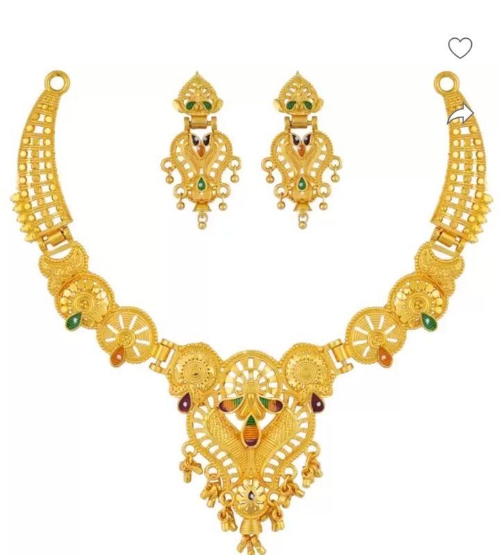 Gold necklace  set