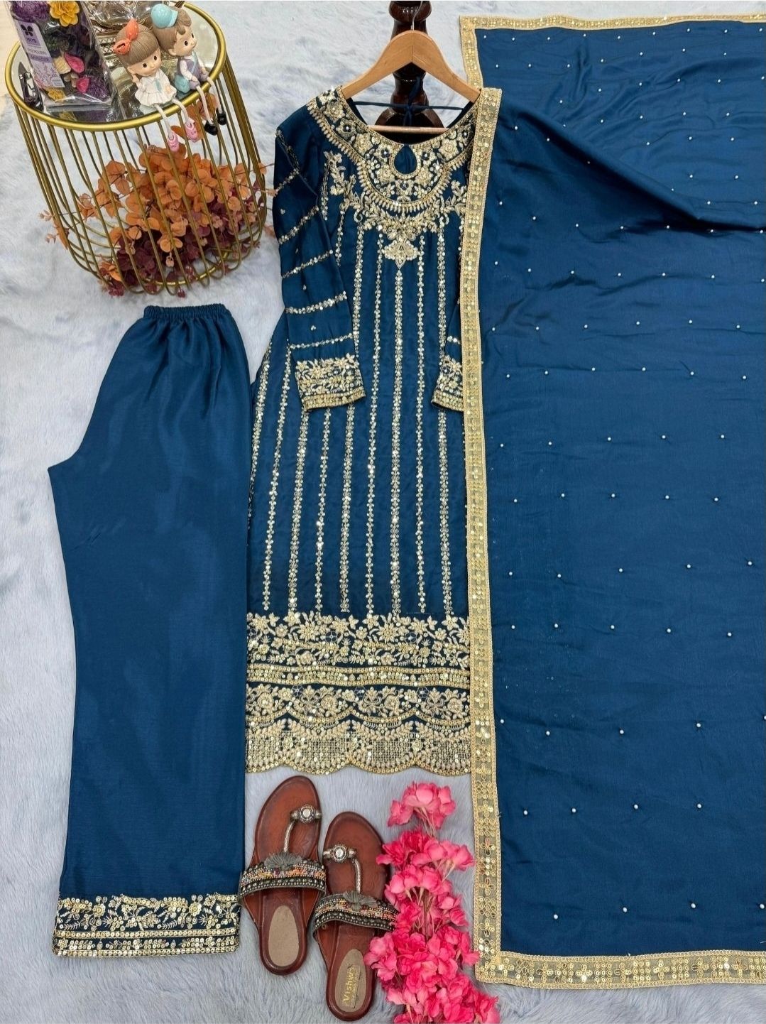 Straight suit set
