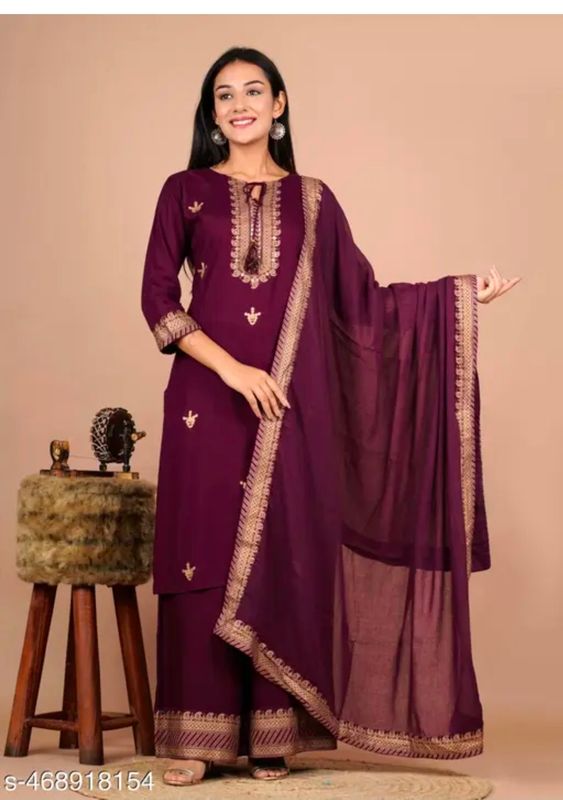 Palazzo suit