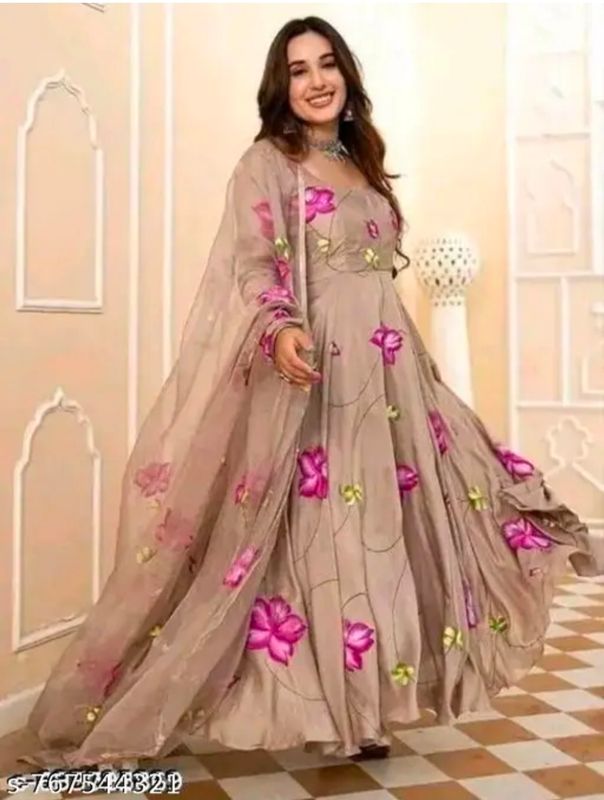 Gown duppata set