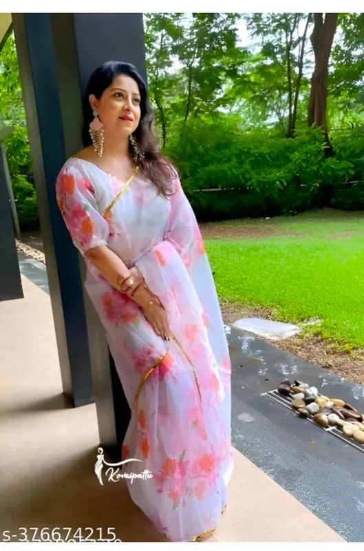 Saree with blouse set