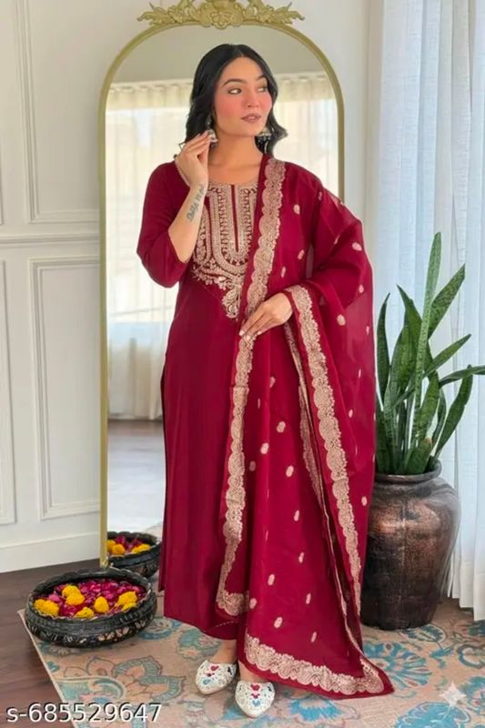 Straight salwaar set