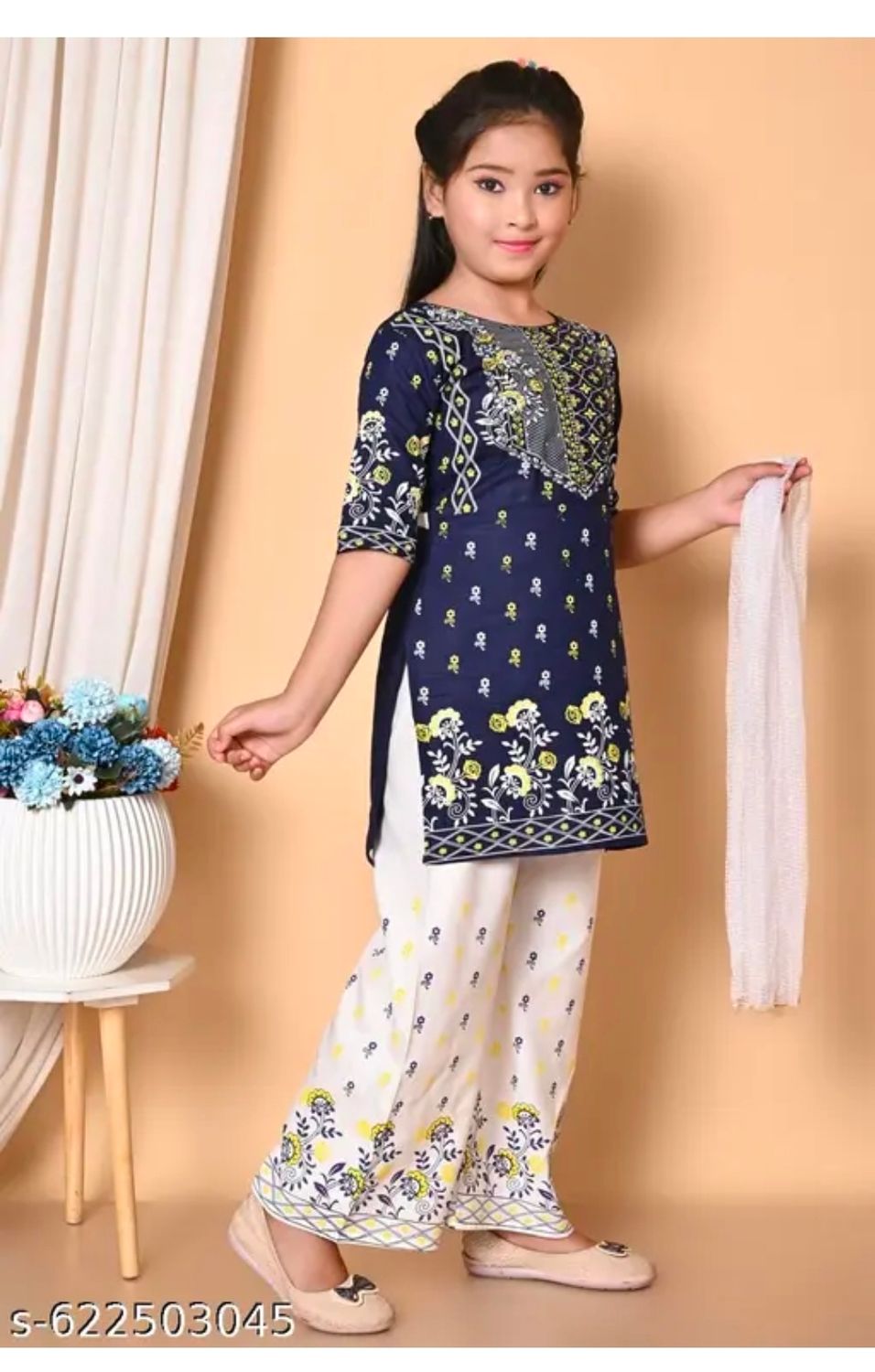 Girls kurti set