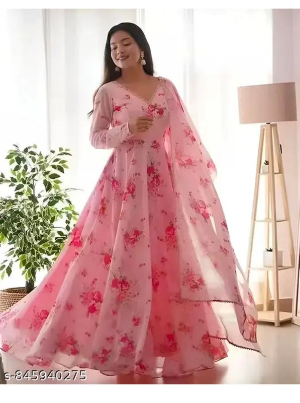 Gown duppata set