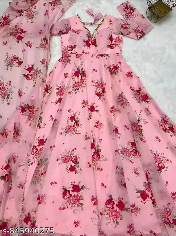 Gown duppata set