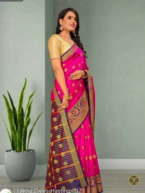 Ready to wear saree blouse combo