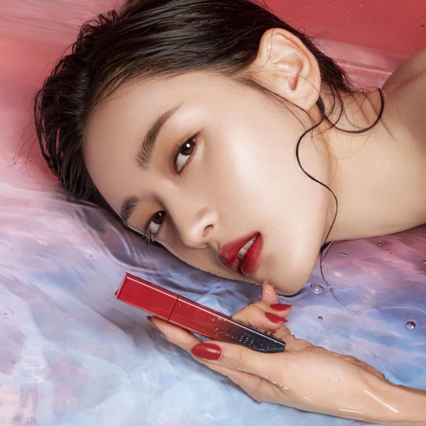 Pony effect hydro volume lip tint