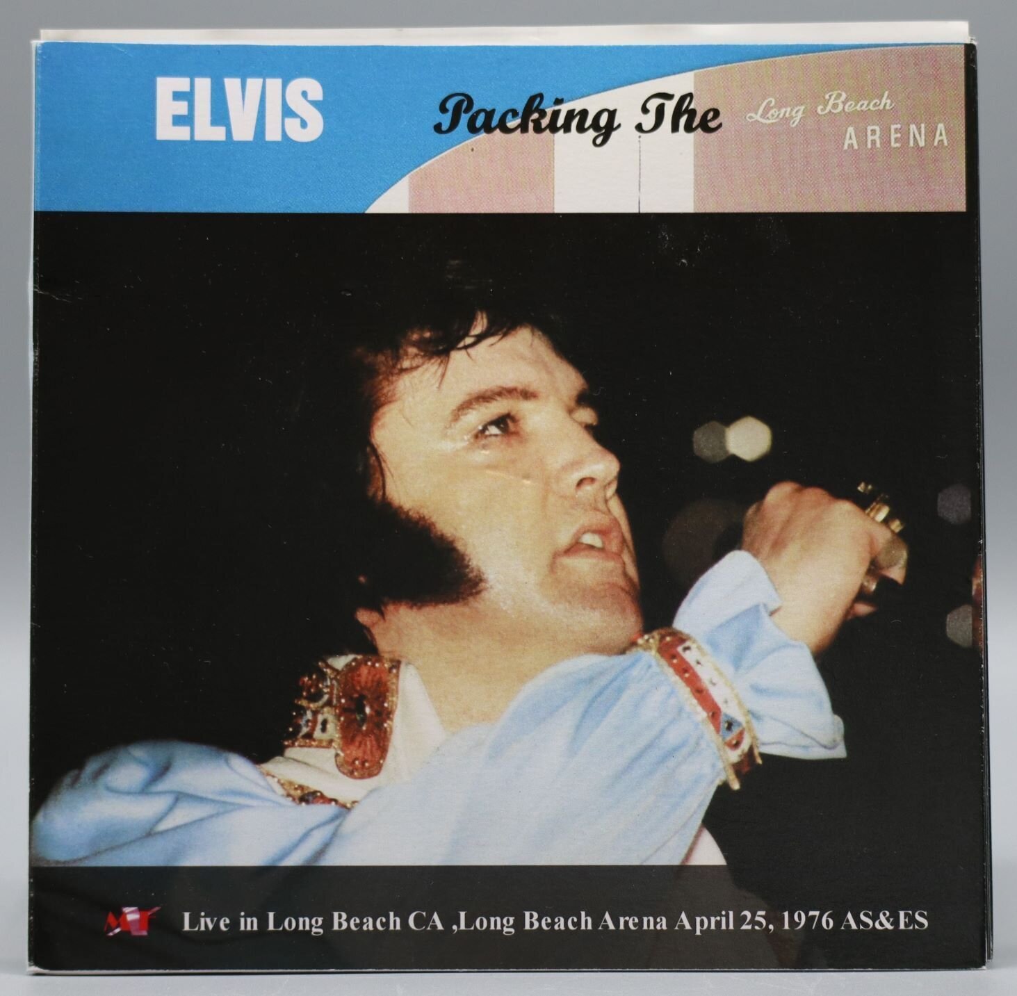 Elvis Packing The Arena