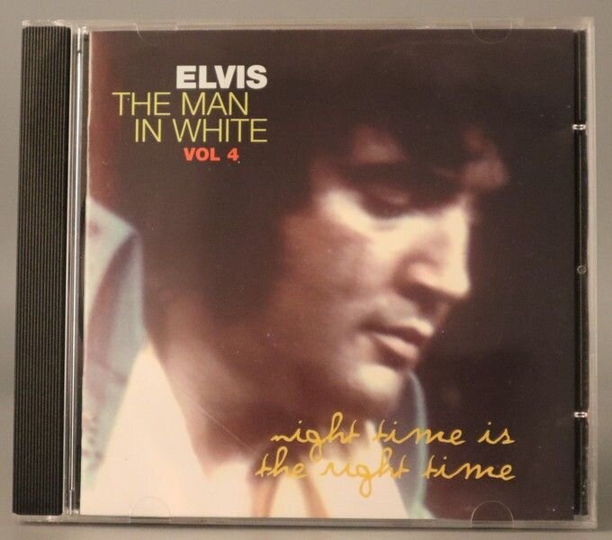 The Man In White Volume 4