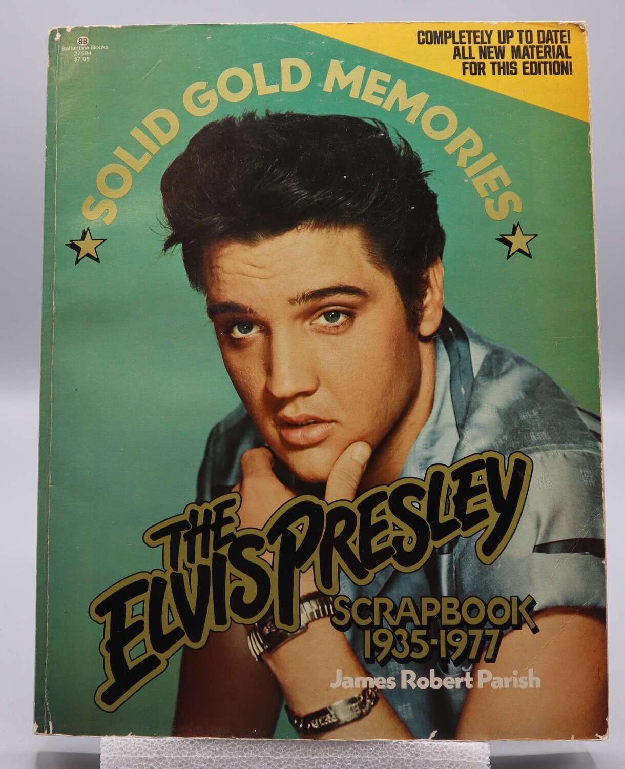 The Elvis Presley Scrapbook 1935-1977