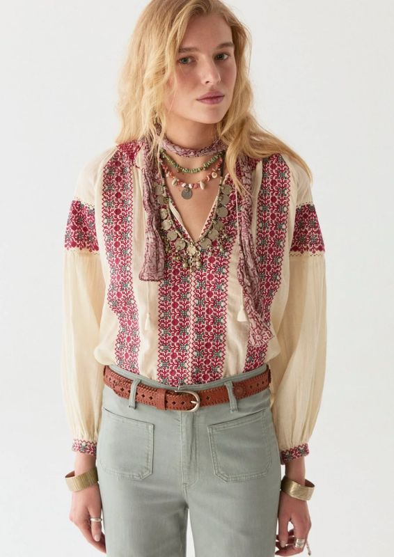 Dion Blouse - Red Wine Maison Hotel