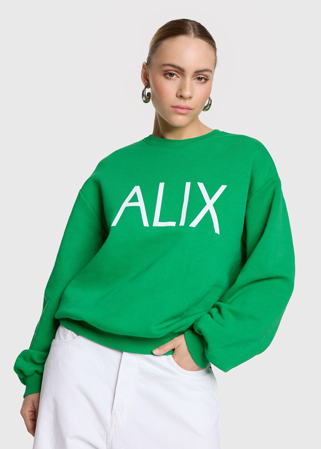 Clean logo sweater bright green Alix the Label 2506887164 716